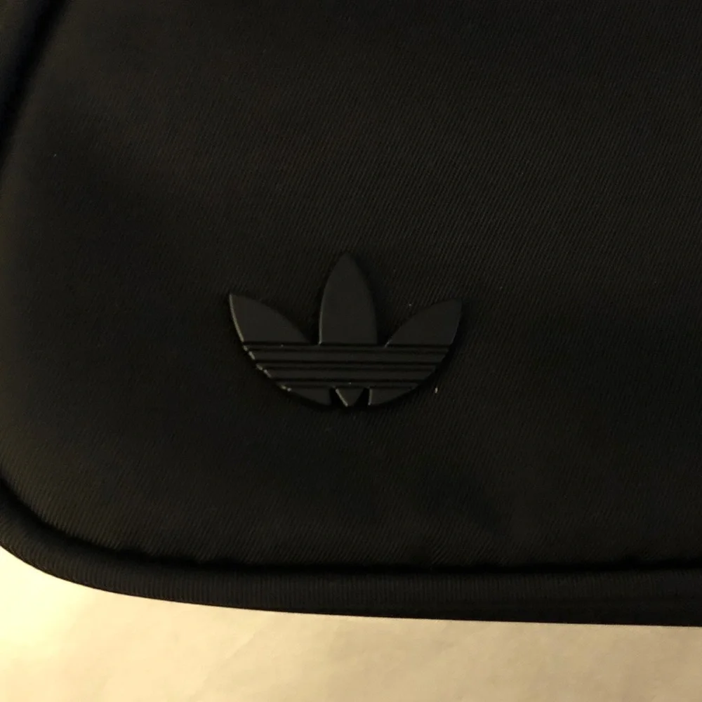 adidas Kids Black Baguette Shoulder Top Handle Bag Trefoil & Lightning Charm NWT